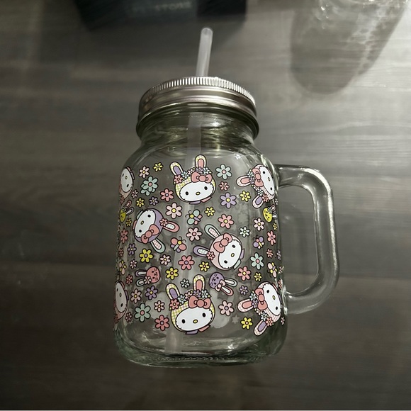 Hello Kitty Easter Glass with Straw - Picture 1 of 2